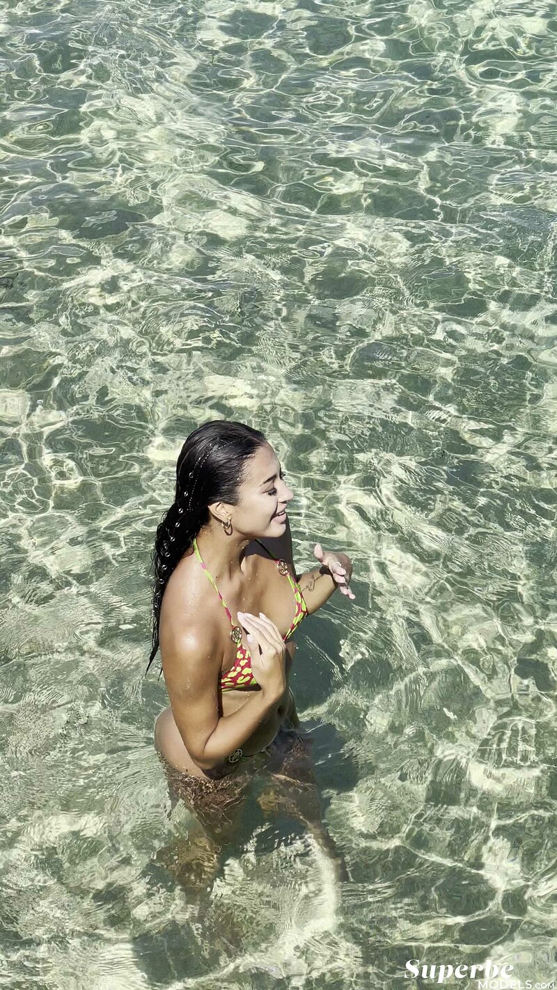 Диночка, 45 лет, 2 размер груди